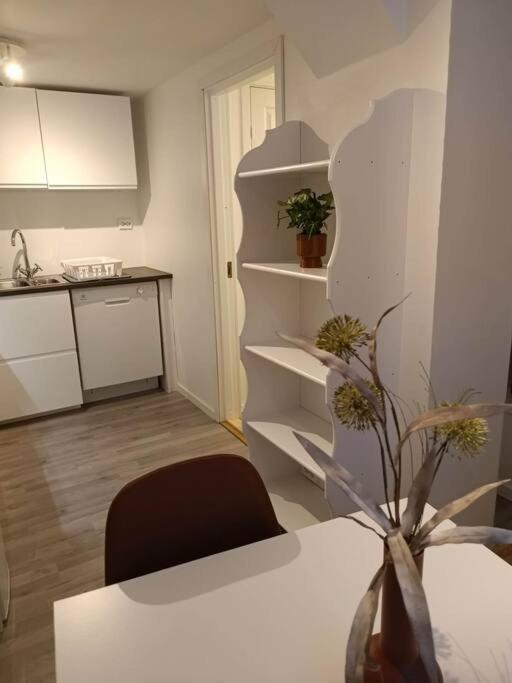 Cozy Apartment Close To Downtown Tromsø Exterior foto